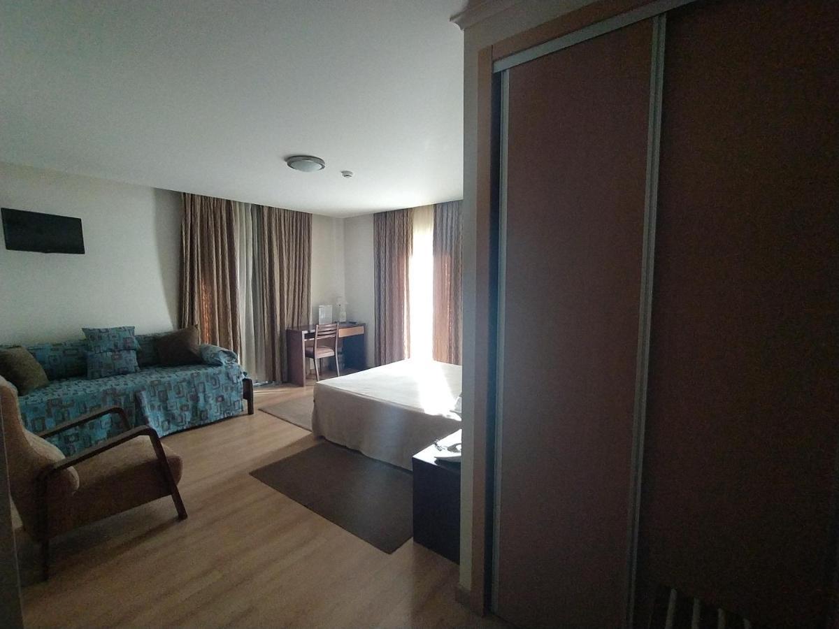 Hotel Santo Condestavel ฟาติมา ภายนอก รูปภาพ